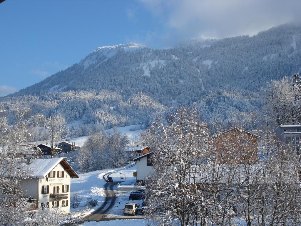 Gaestehaus-Pension Barbara Andelsbuch Exteriör bild