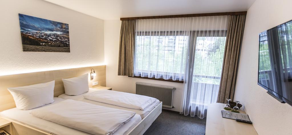 Gaestehaus-Pension Barbara Andelsbuch Exteriör bild