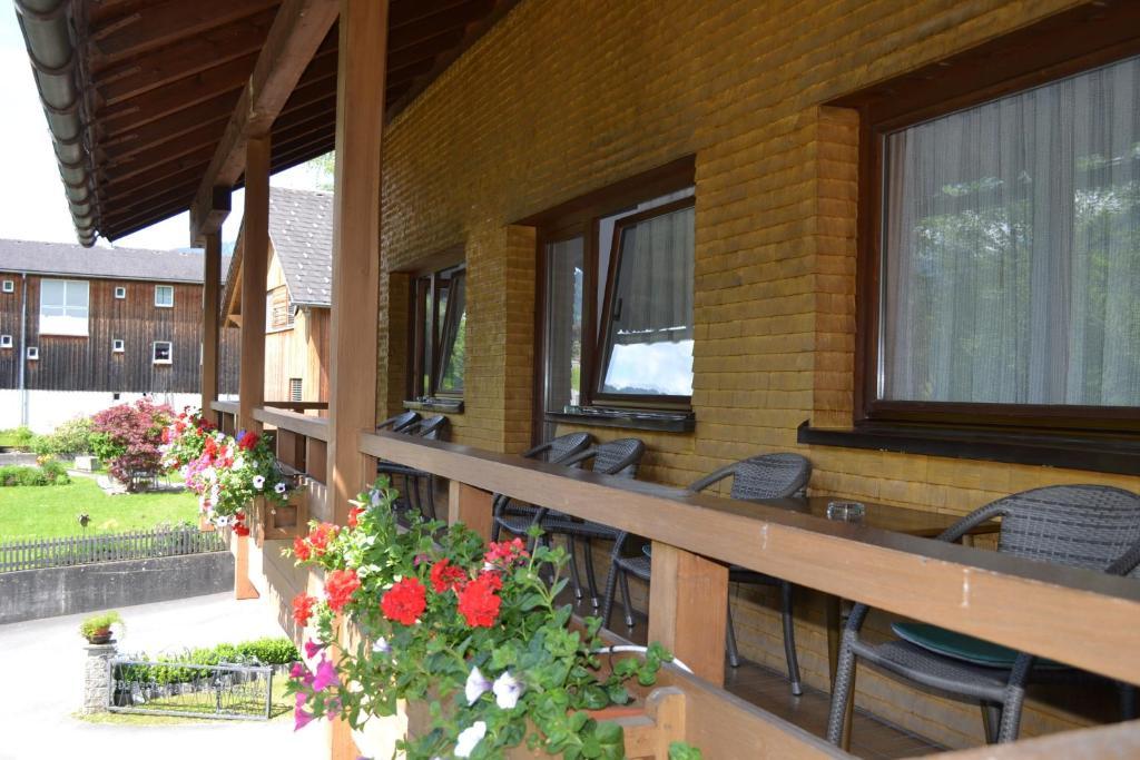 Gaestehaus-Pension Barbara Andelsbuch Rum bild